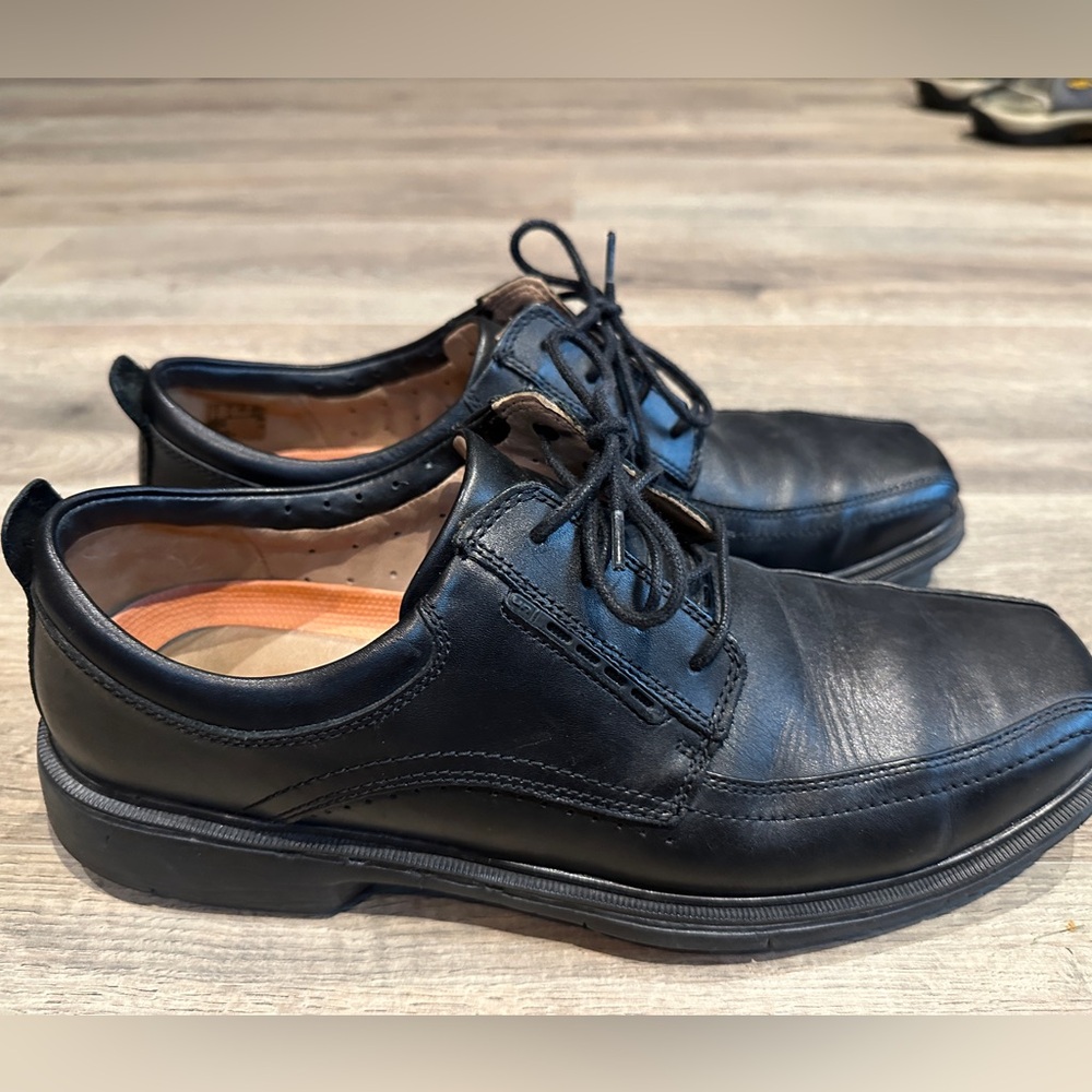 Men’s Clarks Dress Shoes